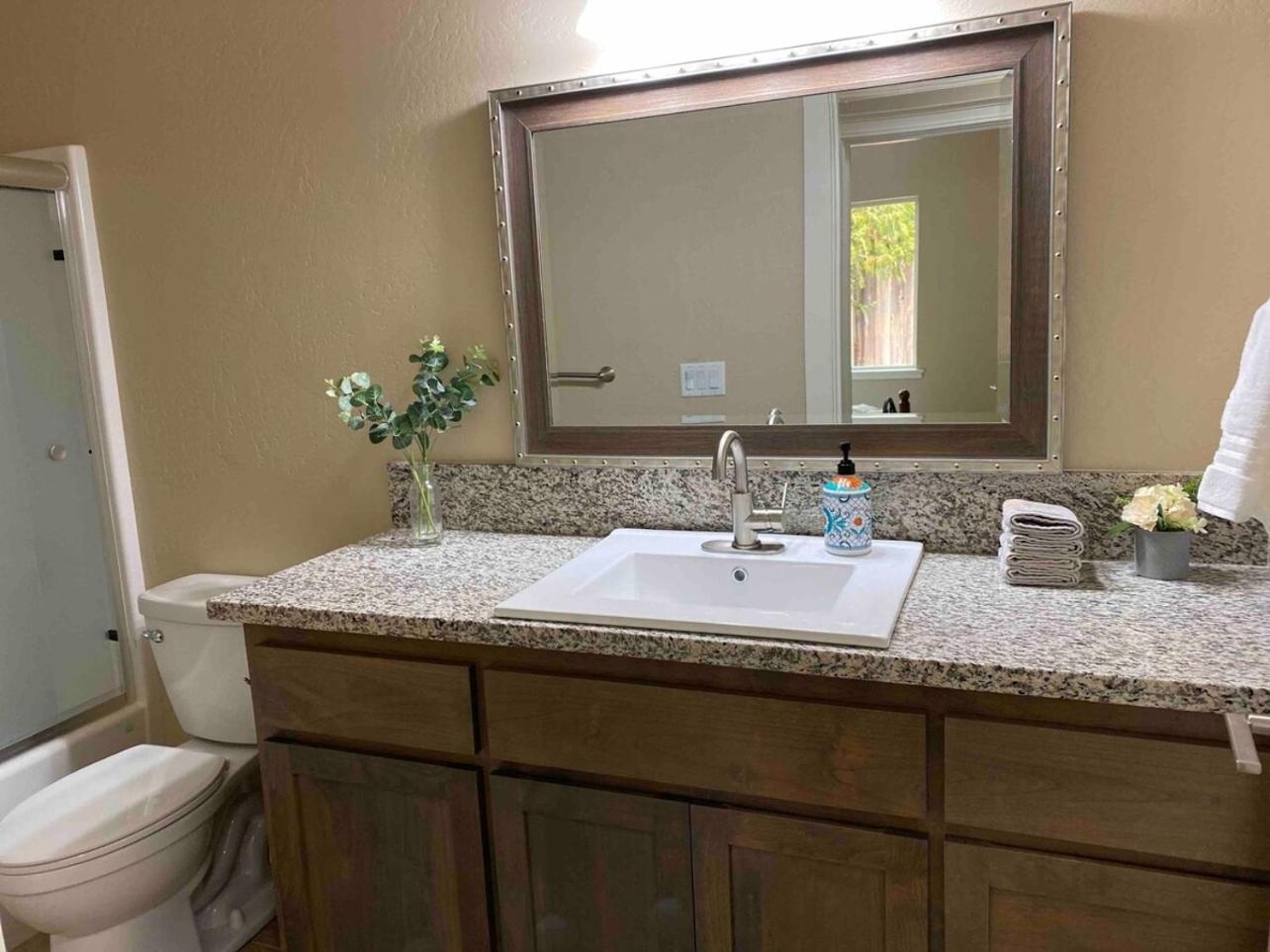 Hébergement de vacances Cheerful New 2 Bedroom In Cul De Sac Netflix *
